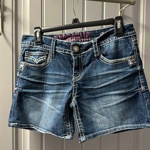 Women’s Hydraulic Bailey Jean Shorts